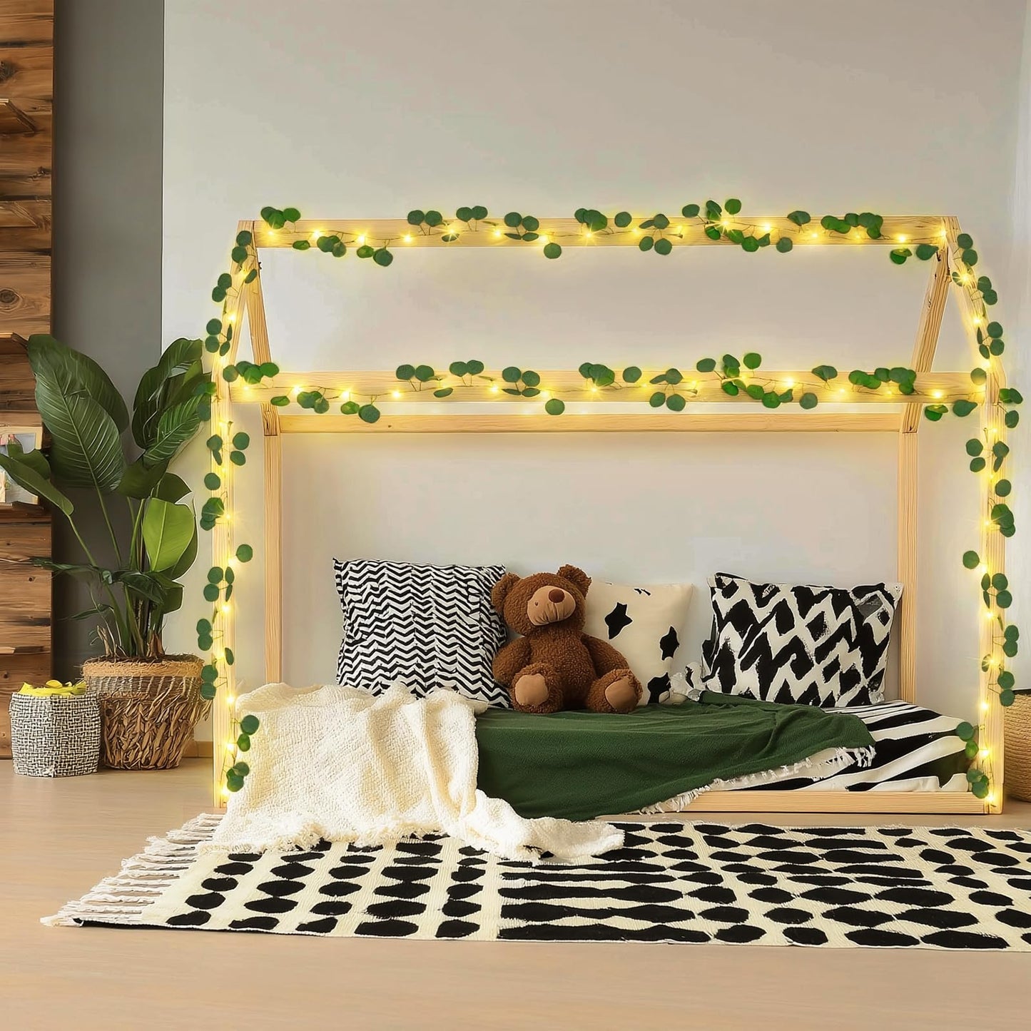 JMEXSUSS 33Ft Vines with Lights Battery Operated, 100 LED Pothos Leaf Vine Lights for Bedroom Wall Room Party Wedding Decoration (Warm White)