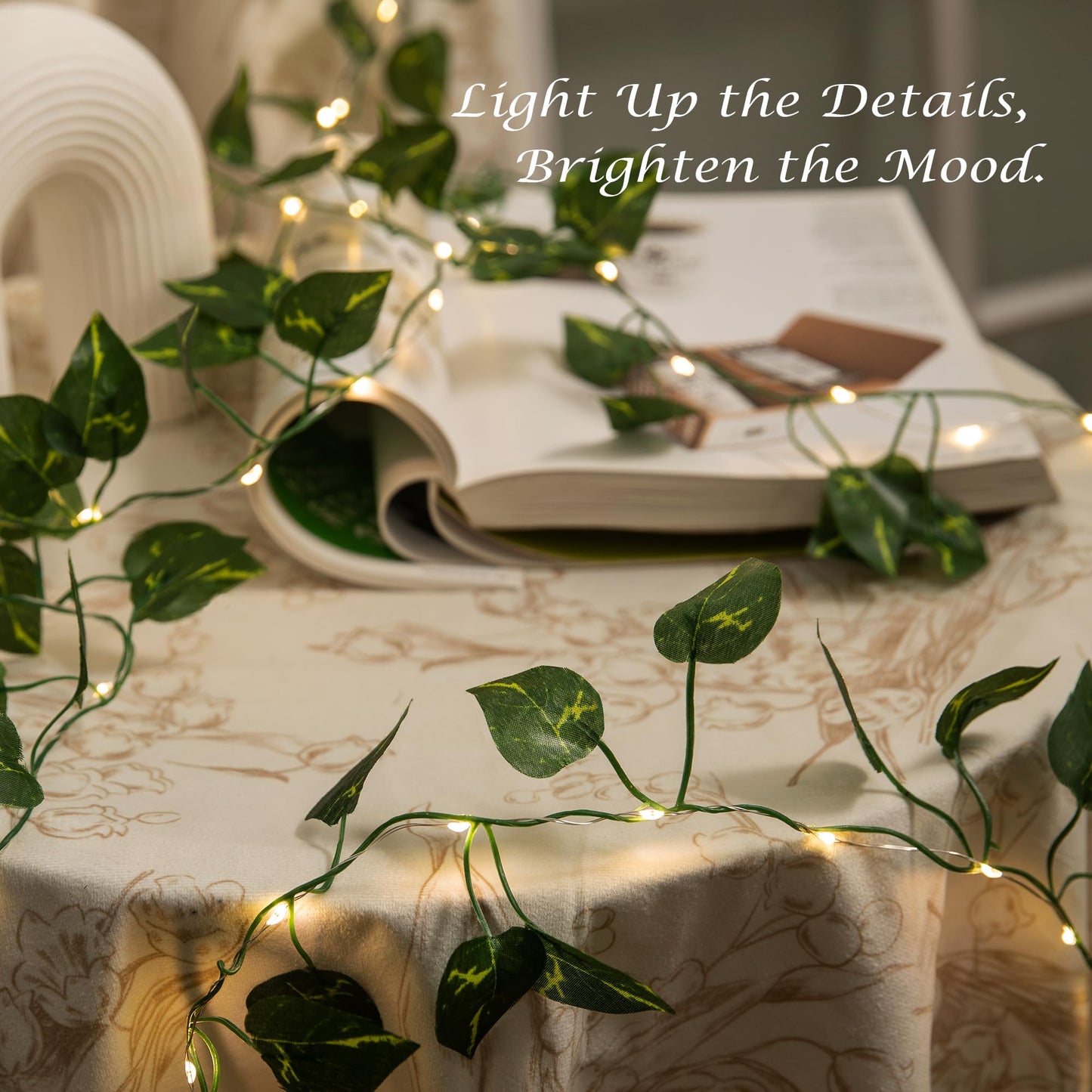 33 Ft Vine with Pothos String Lights Battery Operated, 8 Flashing Model Waterproof 100 LEDs Artifical Ivy Leaves Vine String Light for Garland Bedroom Wedding Party Holiday Patio Decor